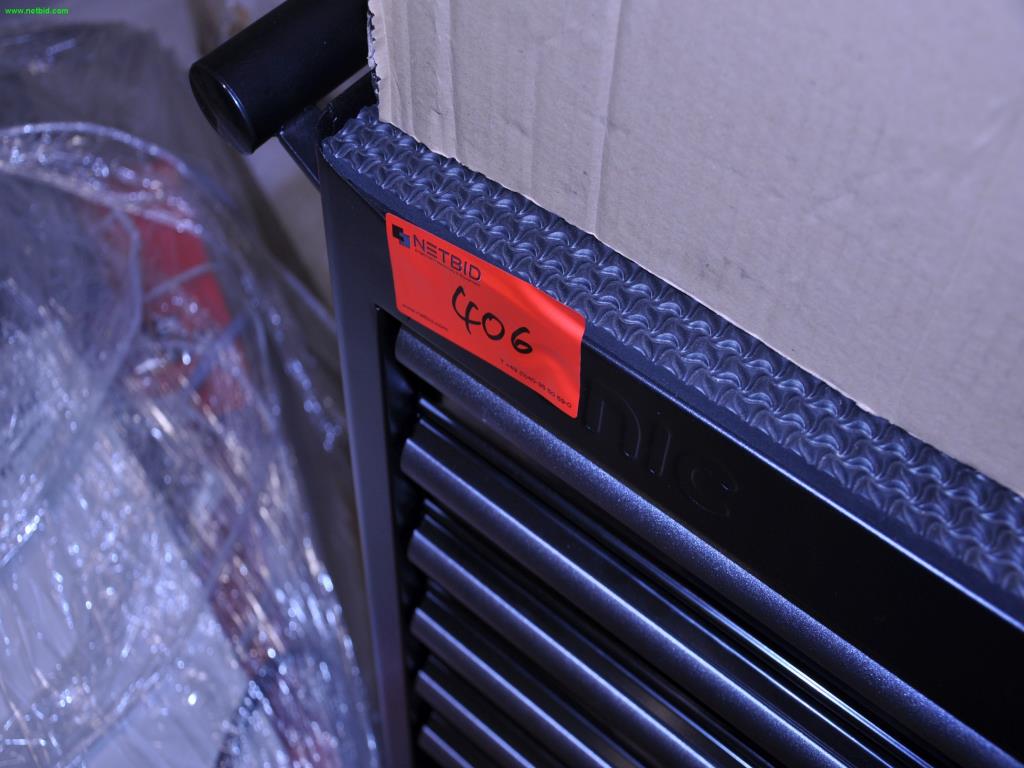 Maschinen, Werkzeuge, Handelsware / Werkstattausrüstung aus dem Umfeld<br> KFZ-Handwerk / Reifendienst-2